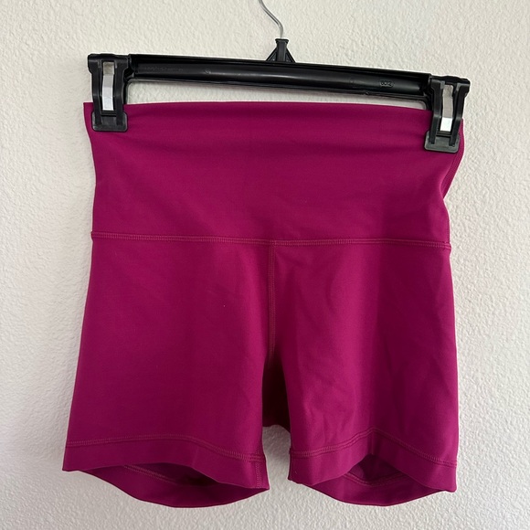 Lululemon bra + shorts set - Picture 2 of 5